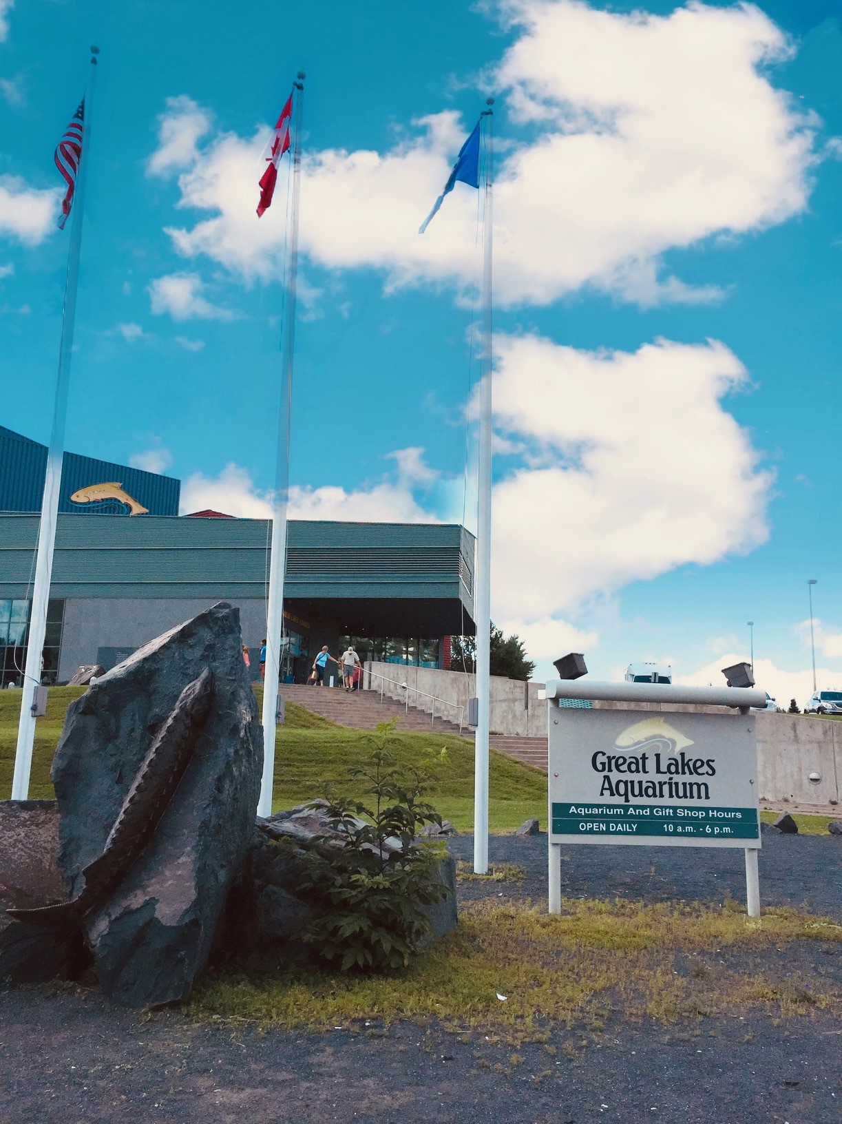 Great Lakes Aquarium Duluth, Minnesota Sisters of the Spoon